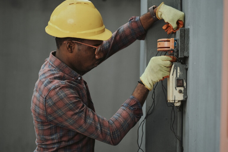 malas instalaciones eléctricas